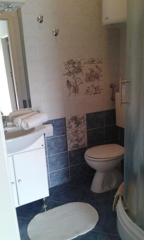Apartments Davor Biograd Na Moru Ruang foto