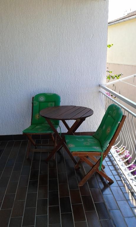 Apartments Davor Biograd Na Moru Ruang foto