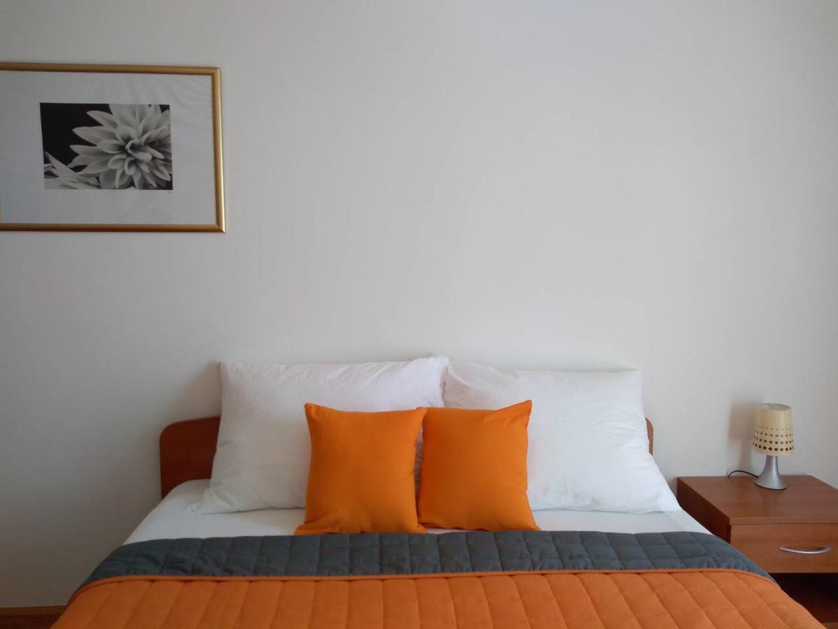 Apartments Davor Biograd Na Moru Bagian luar foto